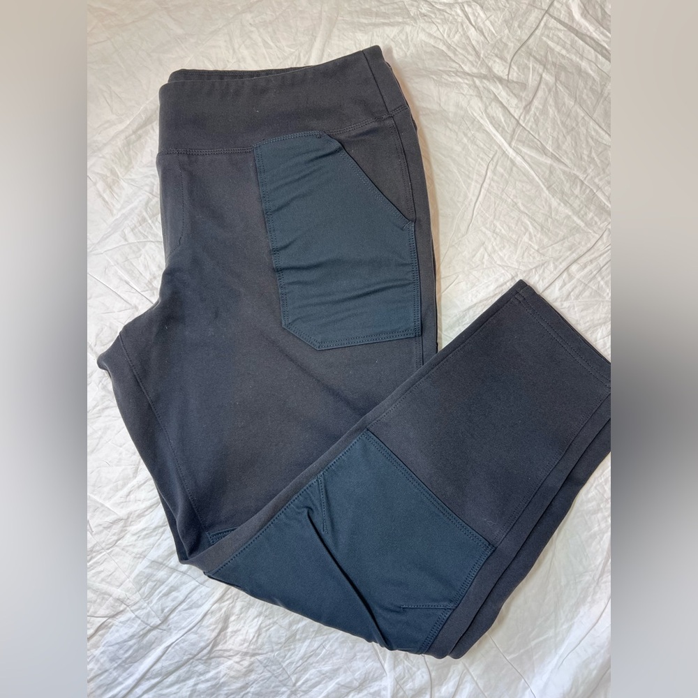 Carhartt Womens Plus Size Slim Fit Mid-Weight Force Pocket Legging Black XL - Picture 13 of 16